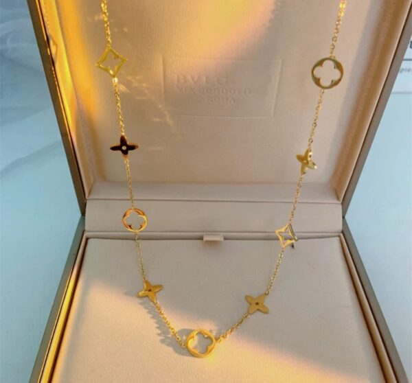 Collier - Couleur Or